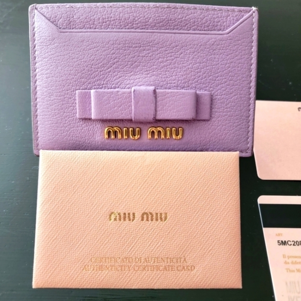 Authentic Miu Miu Leather Lilac Bow Card Holder - Picture 4 of 6